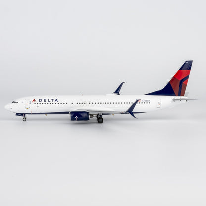 1:200 NGmodels Delta Air Lines B737-800 Passenger Airplane Diecast Plane Model
