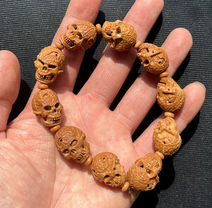 New Olive Nut Carved Skull Bracelet Beads Chain Handcraft Collection