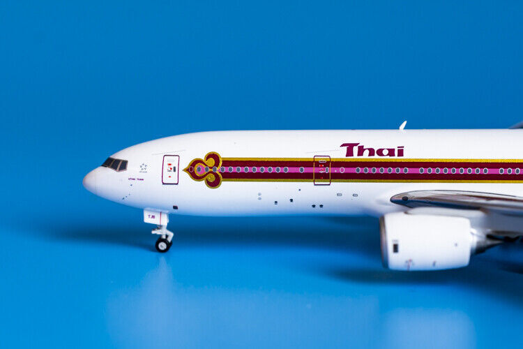 1:400 JC Wings Thai Airlines BOEING 777-200 Passenger Airplane Diecast Model