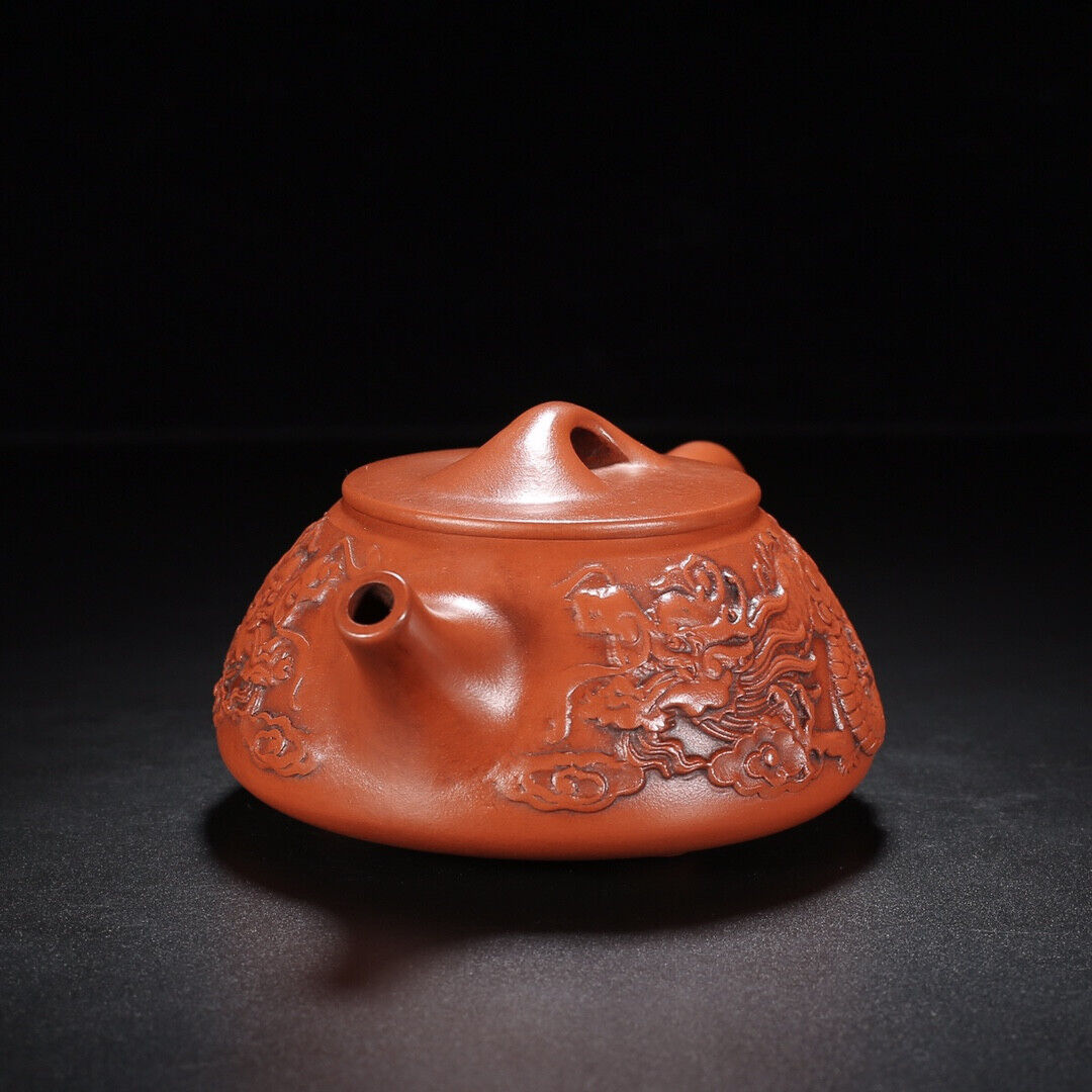 Chinese Yixing Zisha Clay Handmade Exquisite Teapot （双龙石瓢 底款：周桂珍）