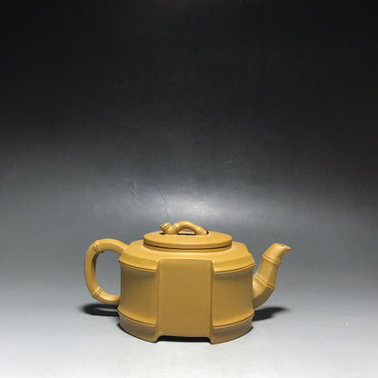 Chinese Yixing Zisha Clay Handmade Exquisite Teapot（四方竹段 底款：方开明）