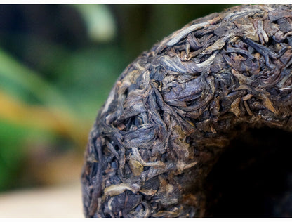 Xiaguan Te Ji TuoCha Premium Grade Pu-erh Tea 2013 Raw Puer Green Tea 500g