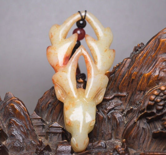Chinese Natural Hetian Jade Carved Unique Statue Exquisite Pendant Collections
