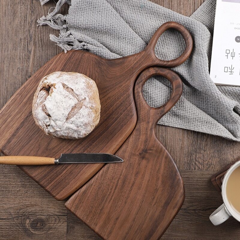 1pc Natural Irregular Steak Bread Board Hanging Ring Chopping Placement Plate