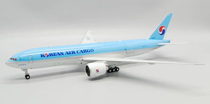 1:200 JC Wings Korean Air Cargo B777F Passenger Airplane Diecast Aircraft Model
