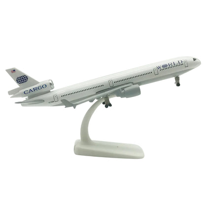 21*18*12CM USA Cargo MD-11 Airplane Model Aircraft With Wheels Landing Gears D