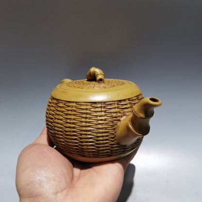 Chinese Yixing Zisha Clay Handmade Exquisite Teapot （竹编壶 底款：瑞新陶艺 )