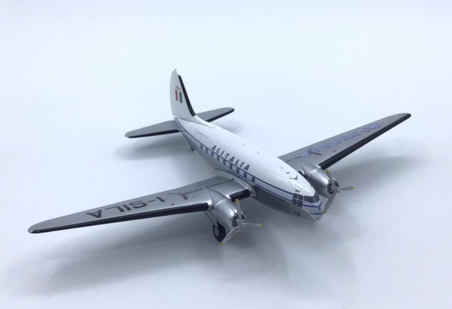 1:200 AeroClassics ALITALIA Curtiss C-46 Airplane Diecast Aircraft Plane Model