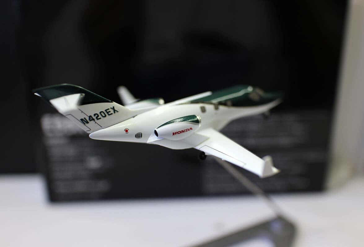 Ebbro for Hondajet Private business jet Green 1/144 diecast plane model aircraft