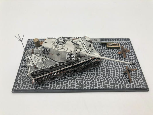 Hot Blood WWII German Tiger II -Budapest 1944-1945 1/72 DIECAST MODEL TANK