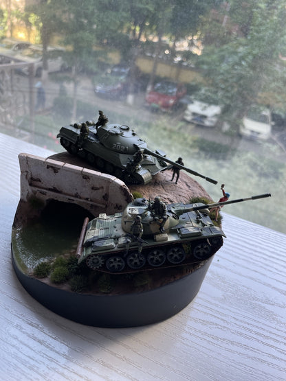 1/72 Suburban Bridge Scene Platform Model For Tank Military Scene/give Away Girl