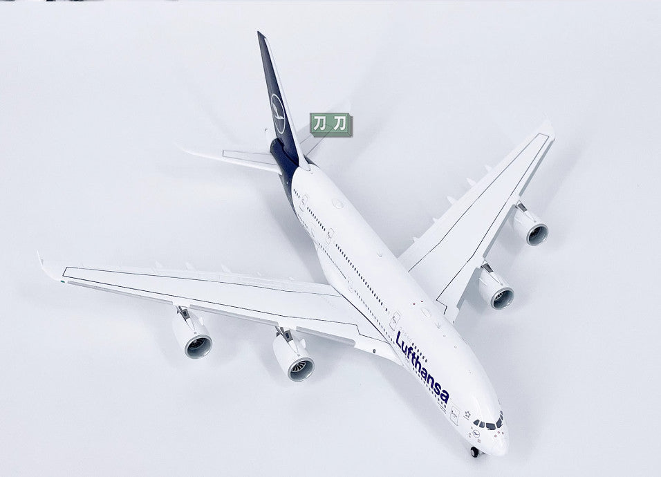 1:400 APOLLO Lufthansa AIRBUS A380 Passenger Aircraft Diecast Airplane Model