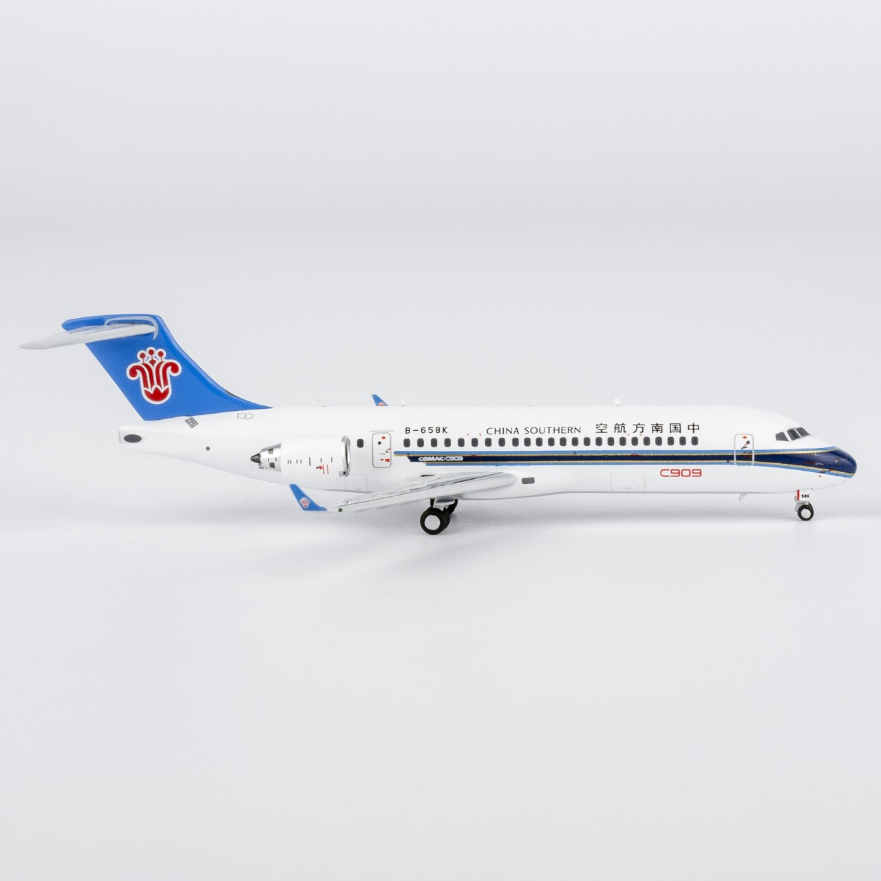 1:400 NGmodels China Southern Comac C909 B-658K Airplane Diecast Plane Model