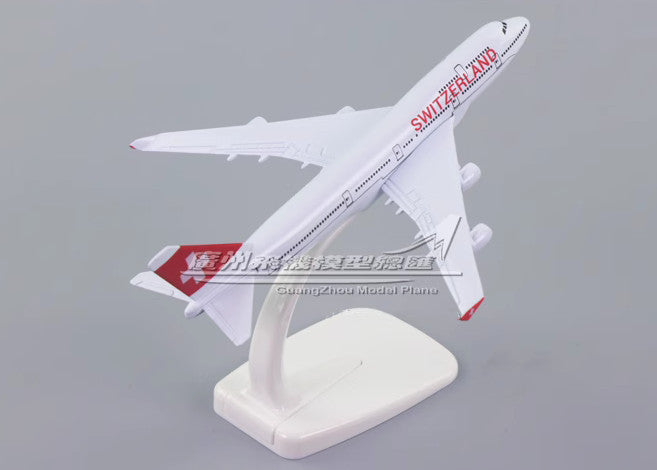 16cm Switzerland Boeing 747-400 Passenger Airplane Diecast Plane Aircraft Model