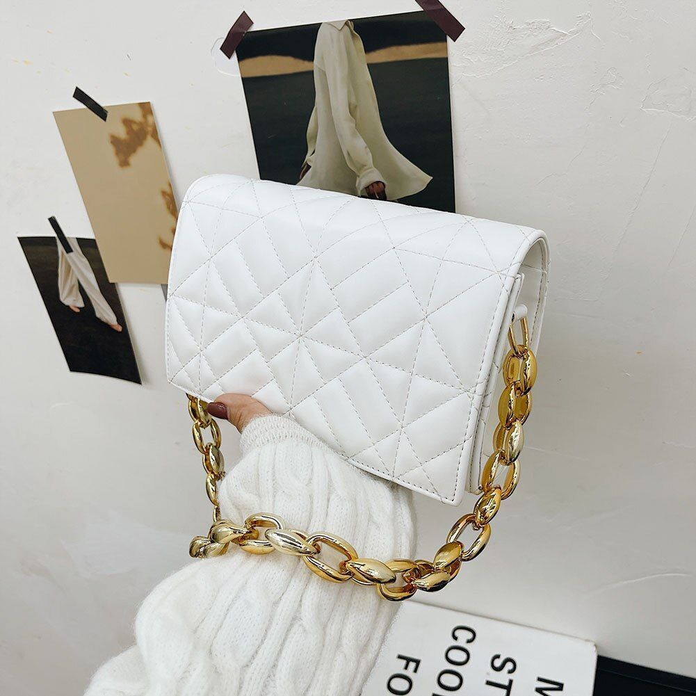 Women Shoulder Bag Metal Thick Chain Quilted Purse Handbag Clutch Bag 22*14*6 CM