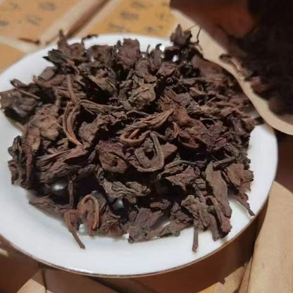 90 S Zhen Chun Ya Hao Yiwu Wild Fragrant Old Puer Tea Loose Leaf Ripe 200g
