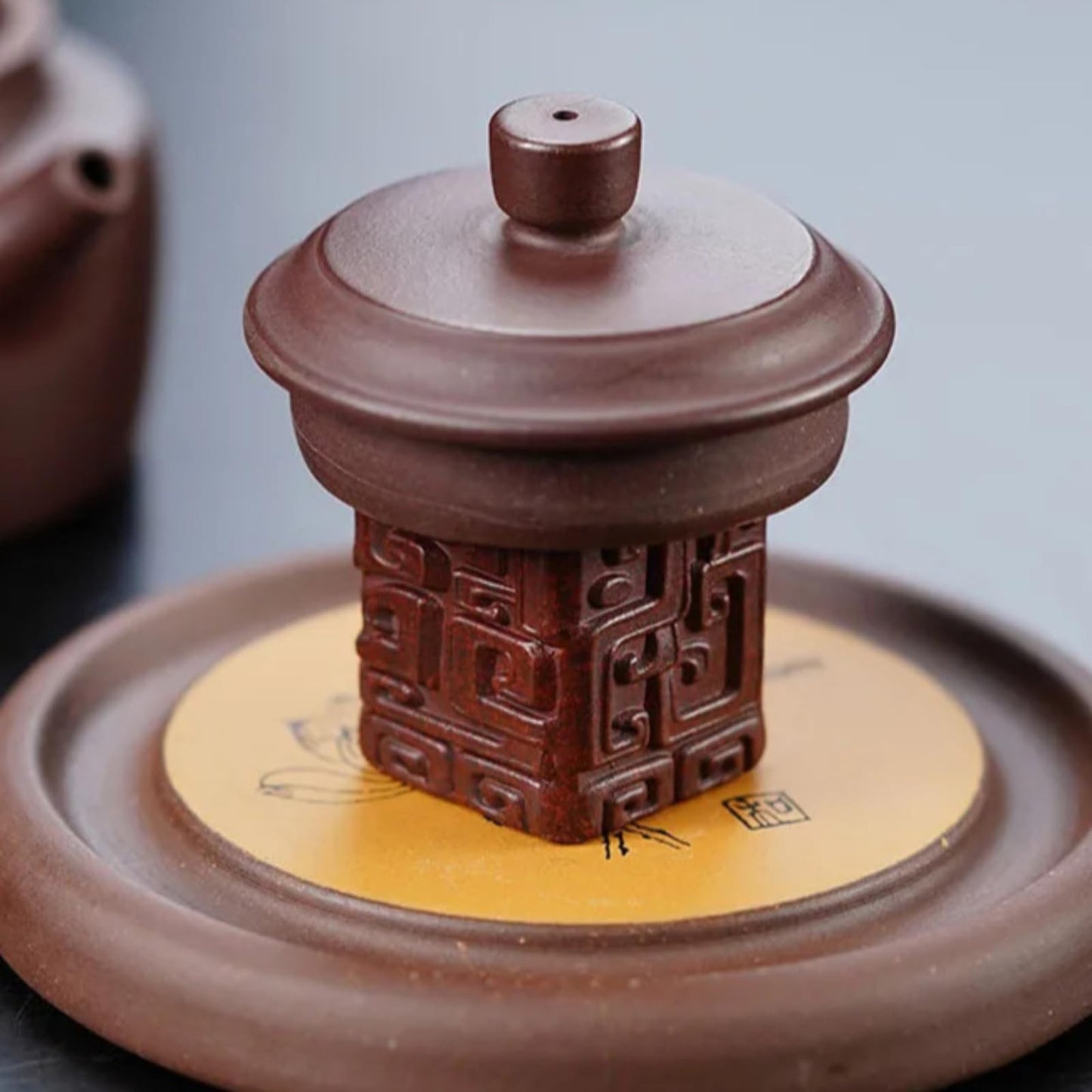 Embossed Purple Clay Teapot Cover Holder Frame Tea Pet 5.4cm Kung Fu Tea set