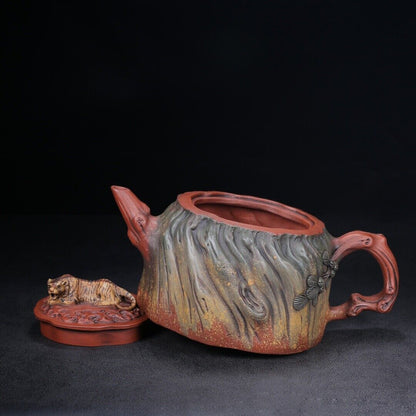 Chinese Yixing Zisha Clay Handmade Exquisite Teapo （虎虎生威 底款：蒋蓉）
