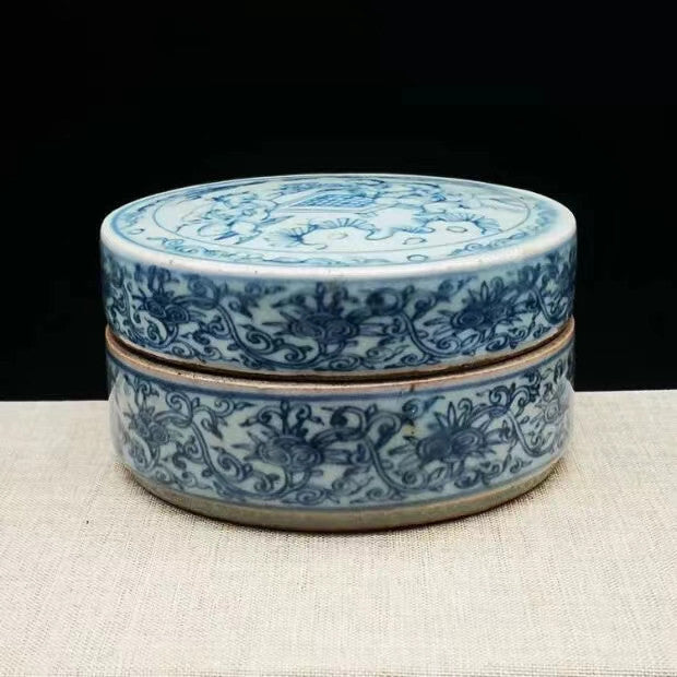 Exquisite Chinese Porcelain Blue and White Porcelain Figure Pattern Ink Box