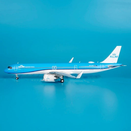 1:200 Geminijets KLM Airbus A321neo Passenger Airplane Diecast Model