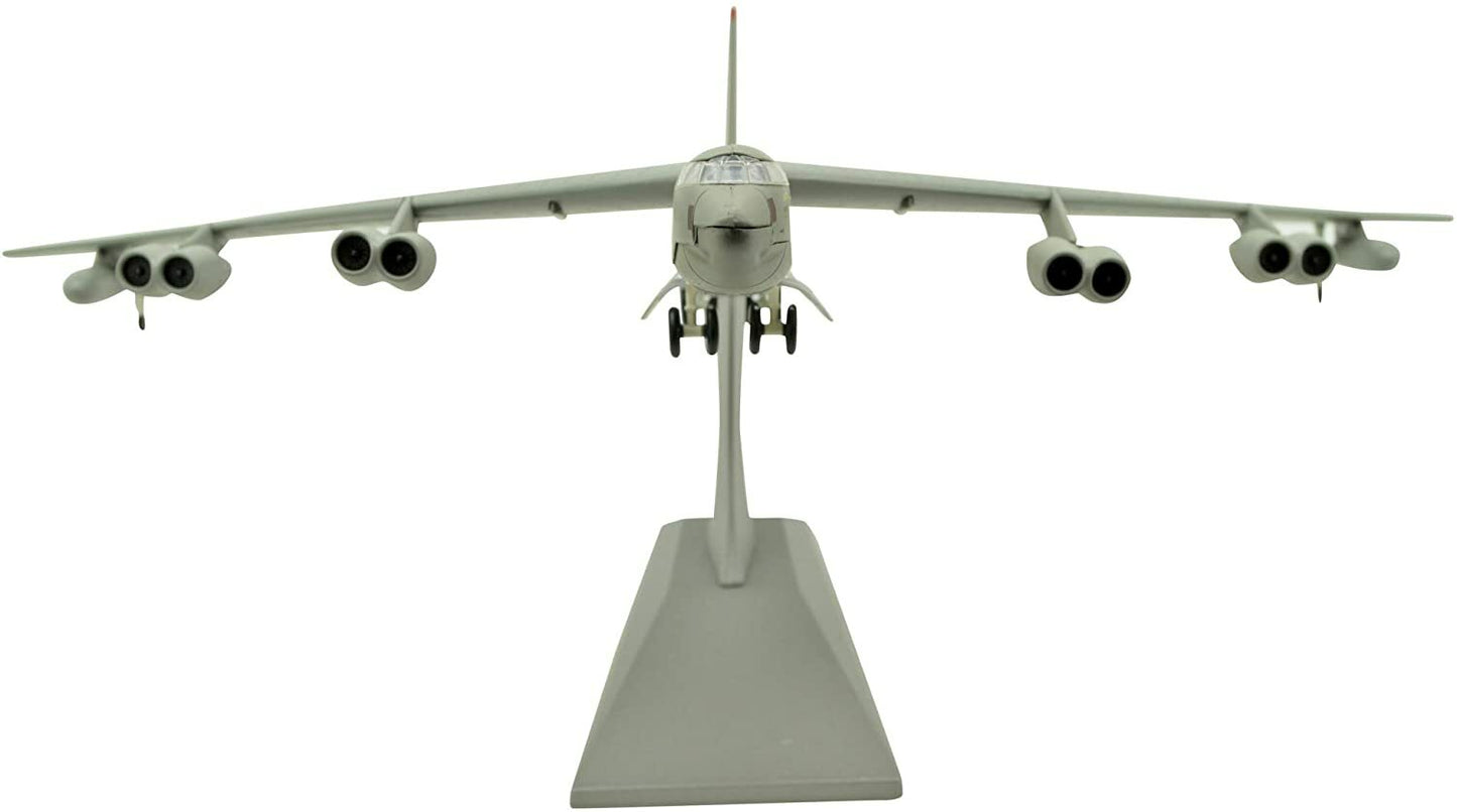 1:200 Boeing B-52 Stratofortress Strategic Bomber Metal Airplane Model,USAF 2017
