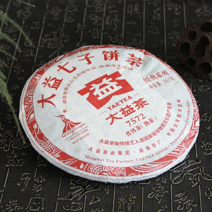 357g Authentic Yunnan Menghai 2010 Dayi Classic 7572 Pu'er Tea Ripe Tea Cake