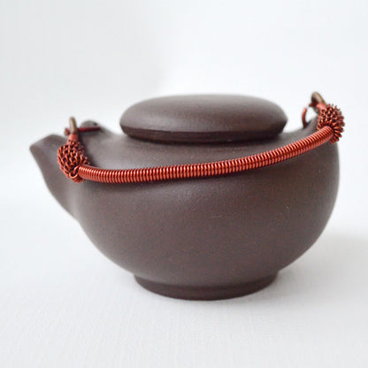 YIXING Clay Teapot 110ml Chinese Zisha Pot Handmade Copper Girder Gongfu Tea Set