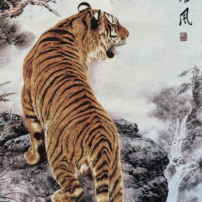Antique Chinese "Uphill Tiger" Painting Silk Embroidery Tang Ka Painting Mural