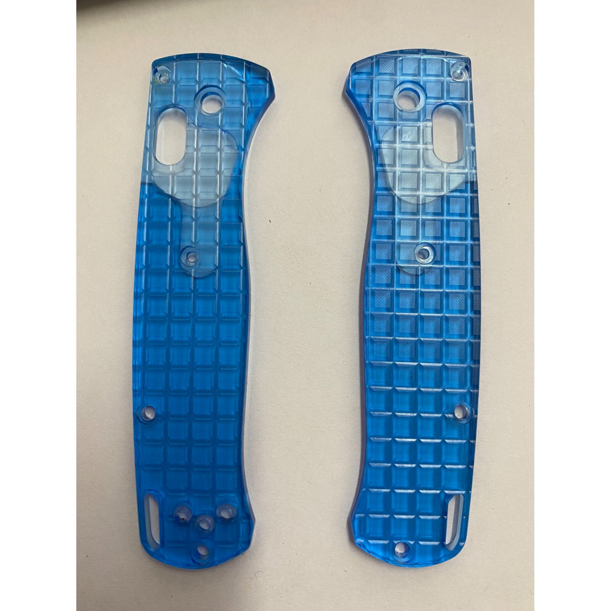 1 Pair Blue Transparent Acrylic Handle Scales for Benchmade Bugout 535