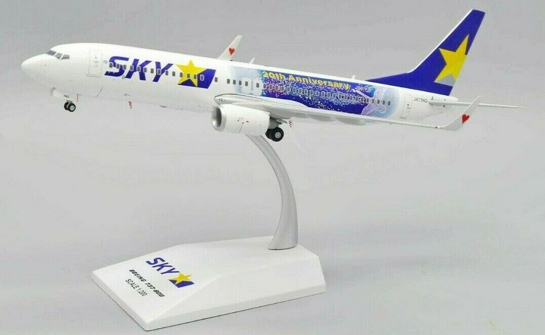 1:200 JC Wings Skymark Airines BOEING 737-800 Passenger Airlines Diecast Model
