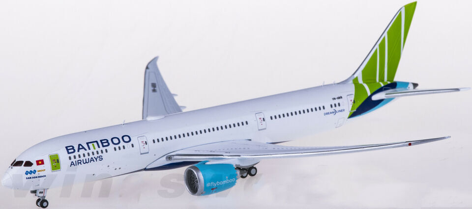 1:400 GeminiJets BAMBOO BOEING 787-9 Passenger Airplane Diecast Aircraft Model