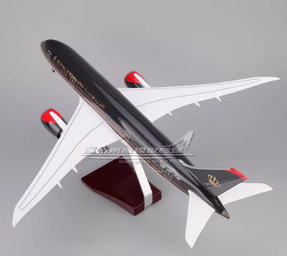1:130 43CM ROYAL JORDANIAN BOEING 787 Airplane Landing Gear Resin Aircraft Model