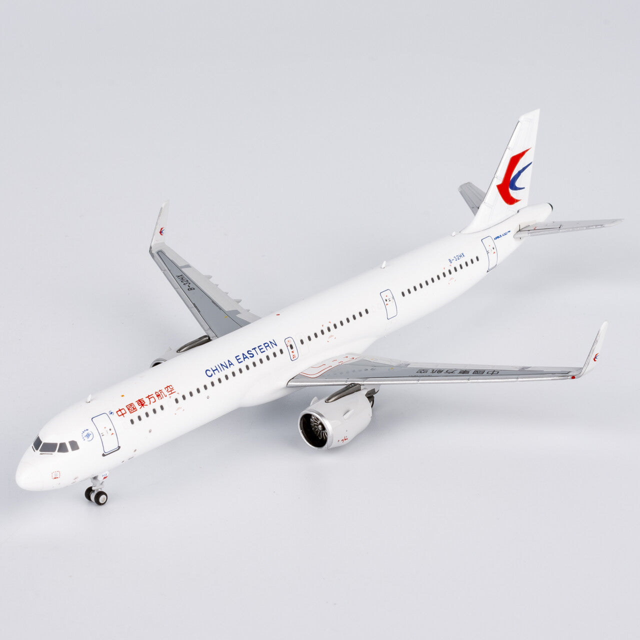 1:400 NGmodels China Eastern Airbus A321neo Airplane Diecast Plane Model
