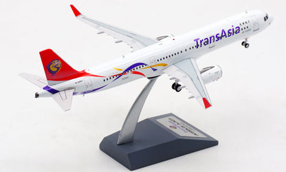 1:200 ALB TransAsia AIRBUS A321 Passenger Airplane Diecast Aircraft Plane Model