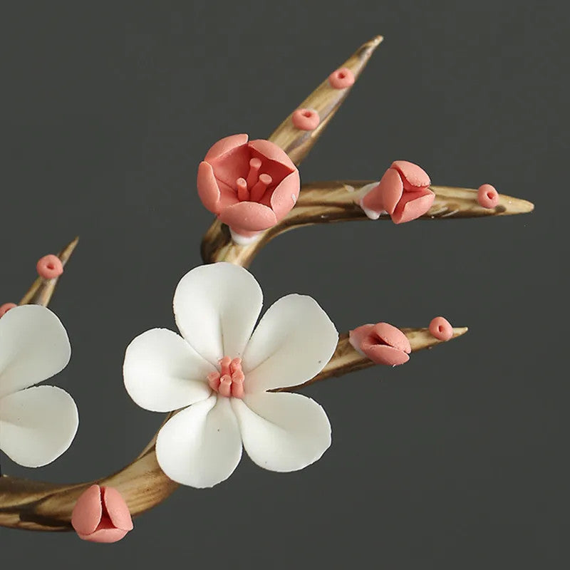 Chinese Ceramic Tea Pet Decoration Handmade Flower Shape Tea Teaware Accessories