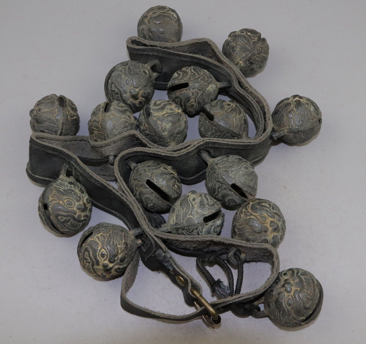 Set of China Bronze Dragon Bells Handworked Statue of Bronze Bell