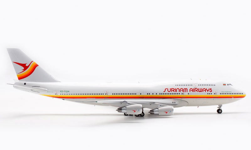 1:200 InFlight Surinam Airways Boeing 747-300 Airplane Diecast Aircraft Model