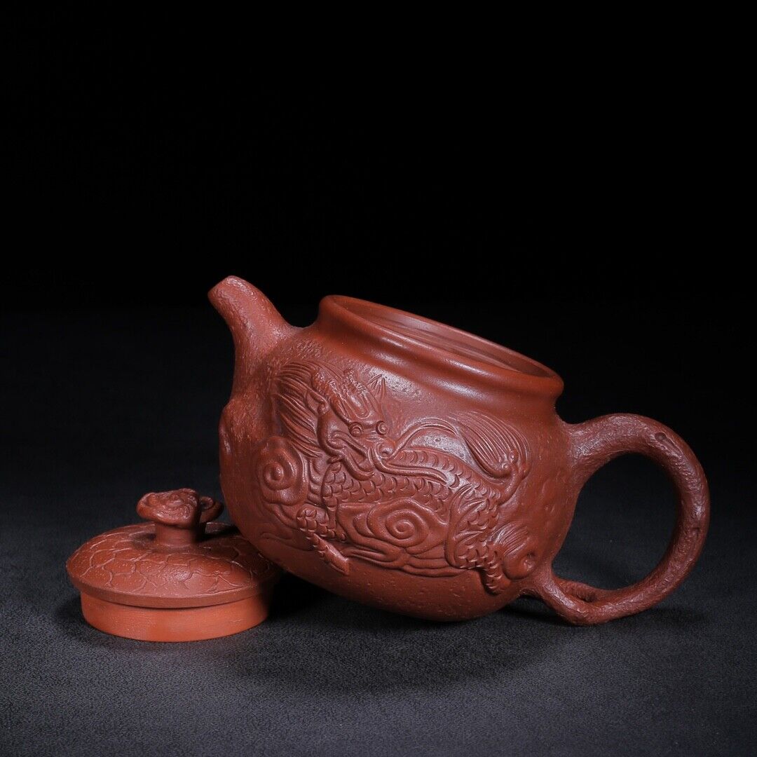 Chinese Yixing Zisha Clay Handmade Exquisite Teapot（供春 底款：陈国良）