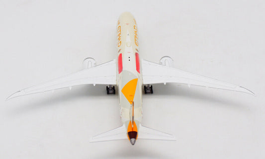 JC Wings Etihad Airways for Boeing 787-9 A6-BLM 1:400 plane Pre-built model