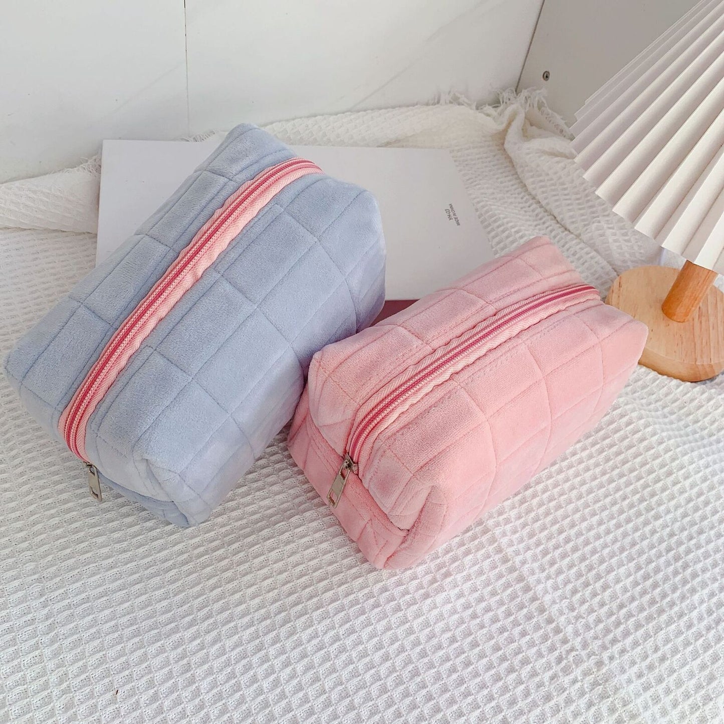 Cute Plush Makeup Bag Travel Small Cosmetic Case Zipper Toiletry Pouch Storage