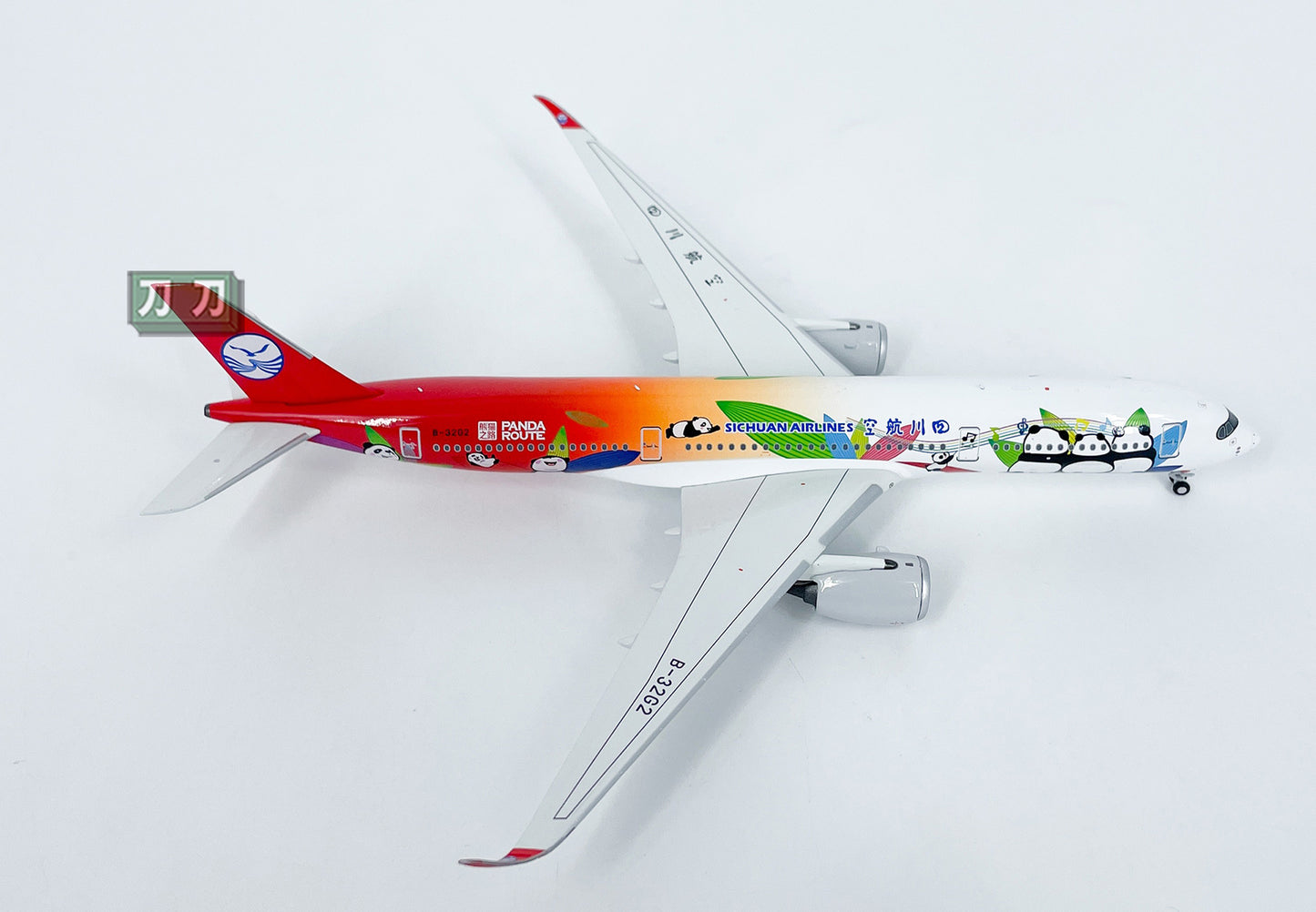 1:400 NGmodels SICHUAN AIRLINES AIRBUS A350-900 B-32G2 Airplane Diecast Model