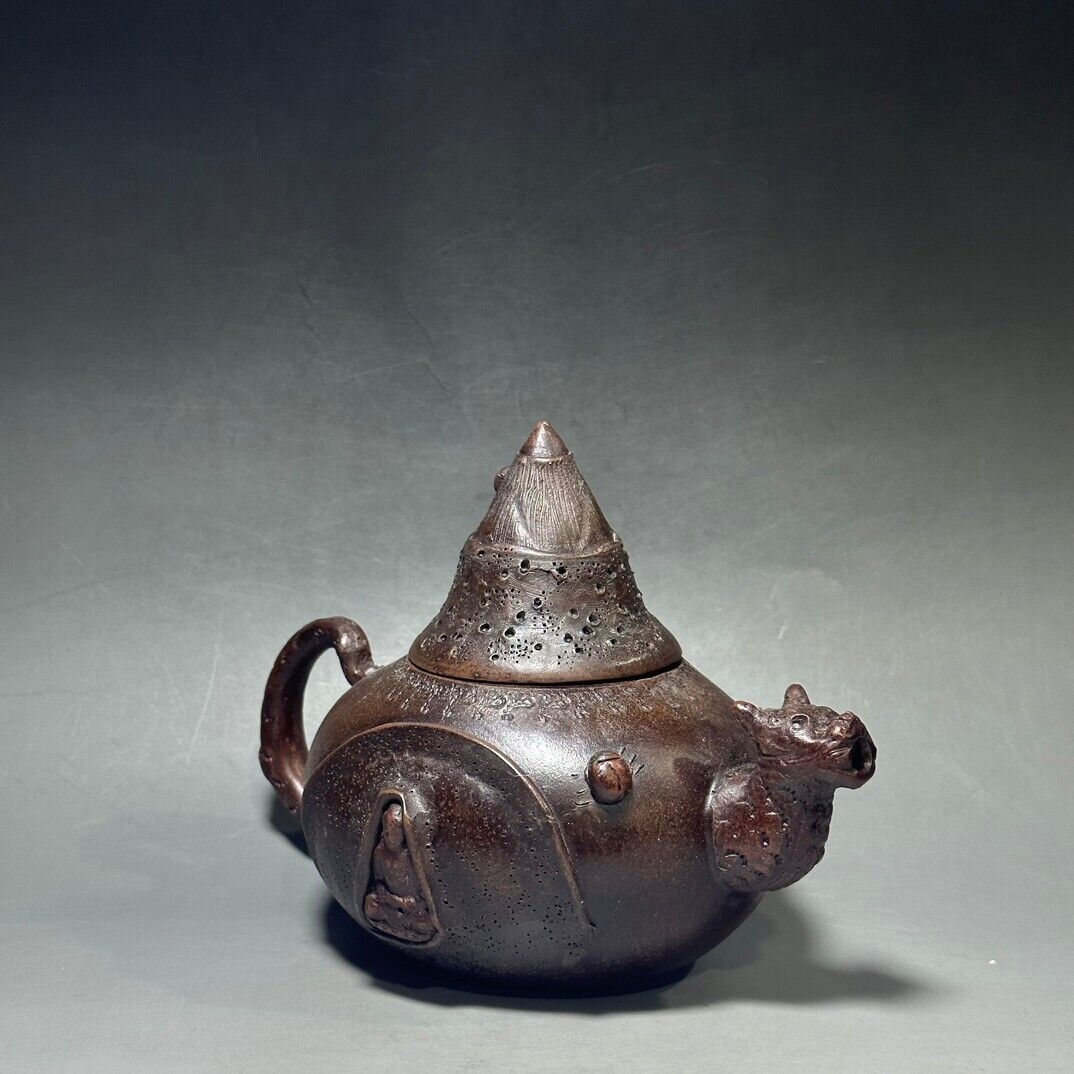 Chinese Yixing Zisha Clay Handmade Exquisite Teapot （籠头竹笋壶 底款：供春）