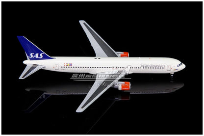 1:400 JC Wings SAS BOEING 767-300ER Passenger Airplane Diecast Aircraft Model