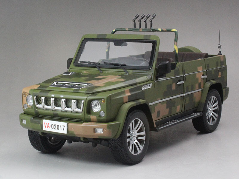 1:18 Scale 28CM BAIC B80 C Parade Vehicle Jeep Diecast Car Model Collection