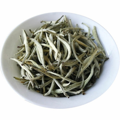 500g Nature YunNan JingGu White Tea Silver Needle Bai Hao Yin Zhe white tea