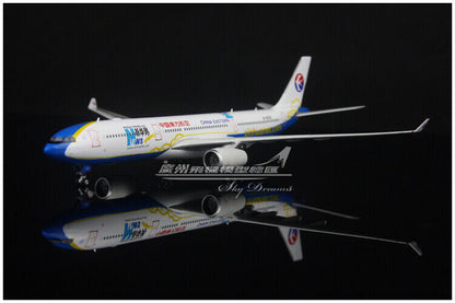 1:400 Phoenix CHINA EASTERN AIRBUS A330-300 Passenger Airplane Diecast Model