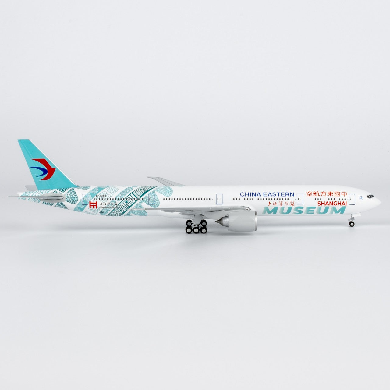 1:200 NGmodels China Eastern B777-300ER Passenger Airplane Diecast Plane Model