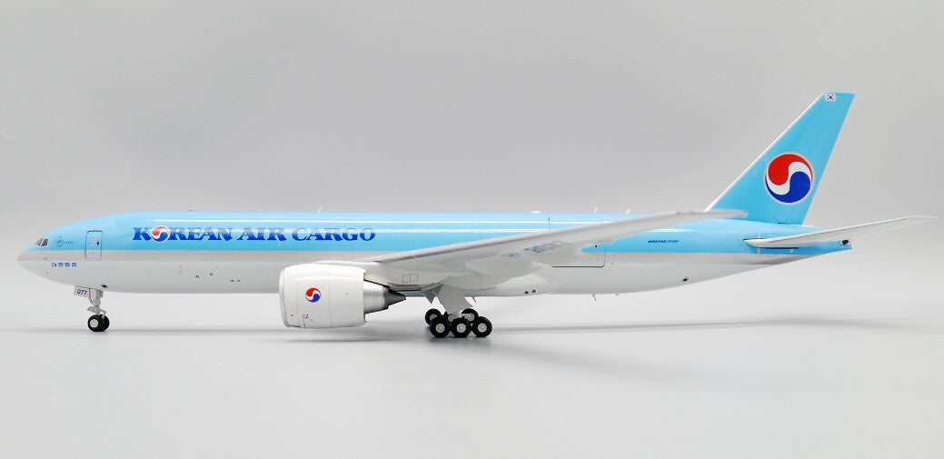 1:200 JC Wings Korean Air Cargo B777F Passenger Airplane Diecast Aircraft Model