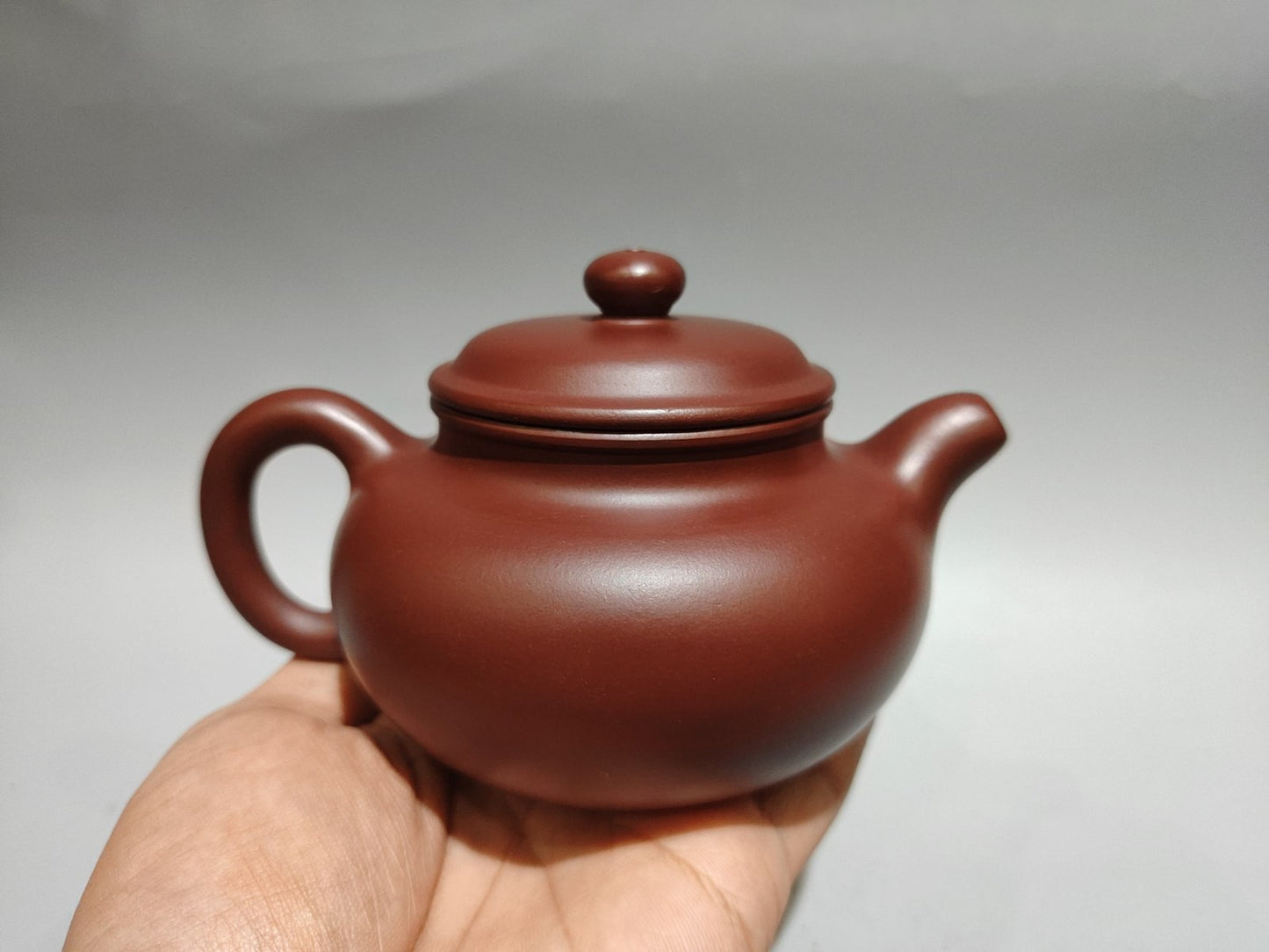 Chinese Yixing Zisha Clay Handmade Exquisite Teapot 31340