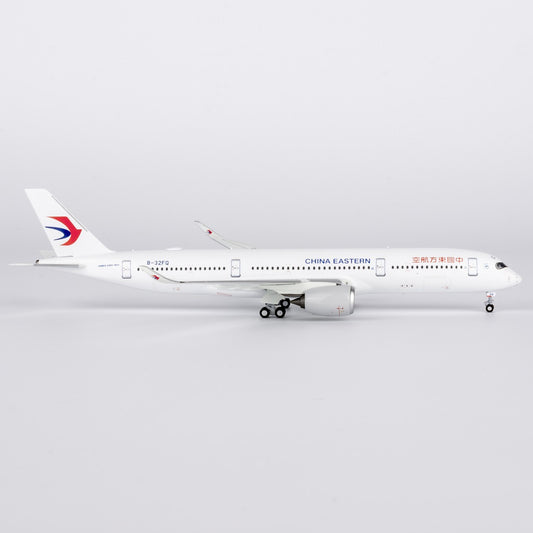 1:400 NGmodels China Eastern Airbus A350-900 Passenger Diecast Airplane Model